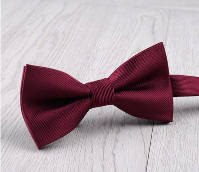 Solid bow tie