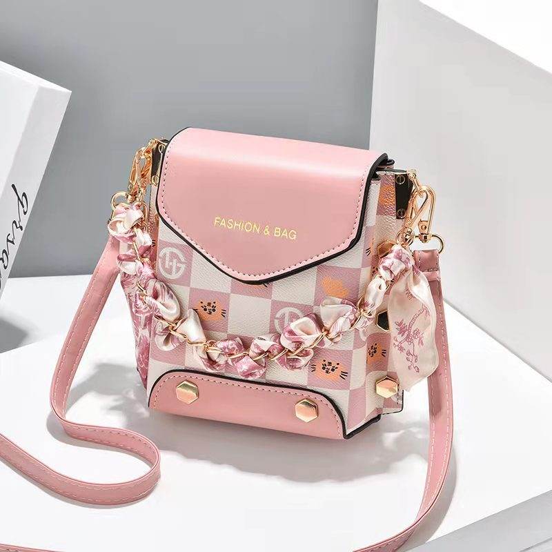 New Popular Fashion Foreign Style Messenger Satchel - Mubimart