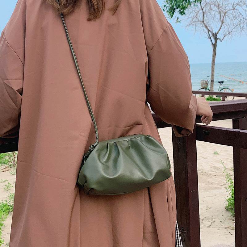 Women Simple Dumplings Messenger Bag - Mubimart