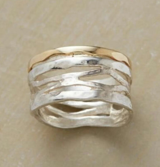 French Retro Hollow Ring Creative Minimalist Bracelet