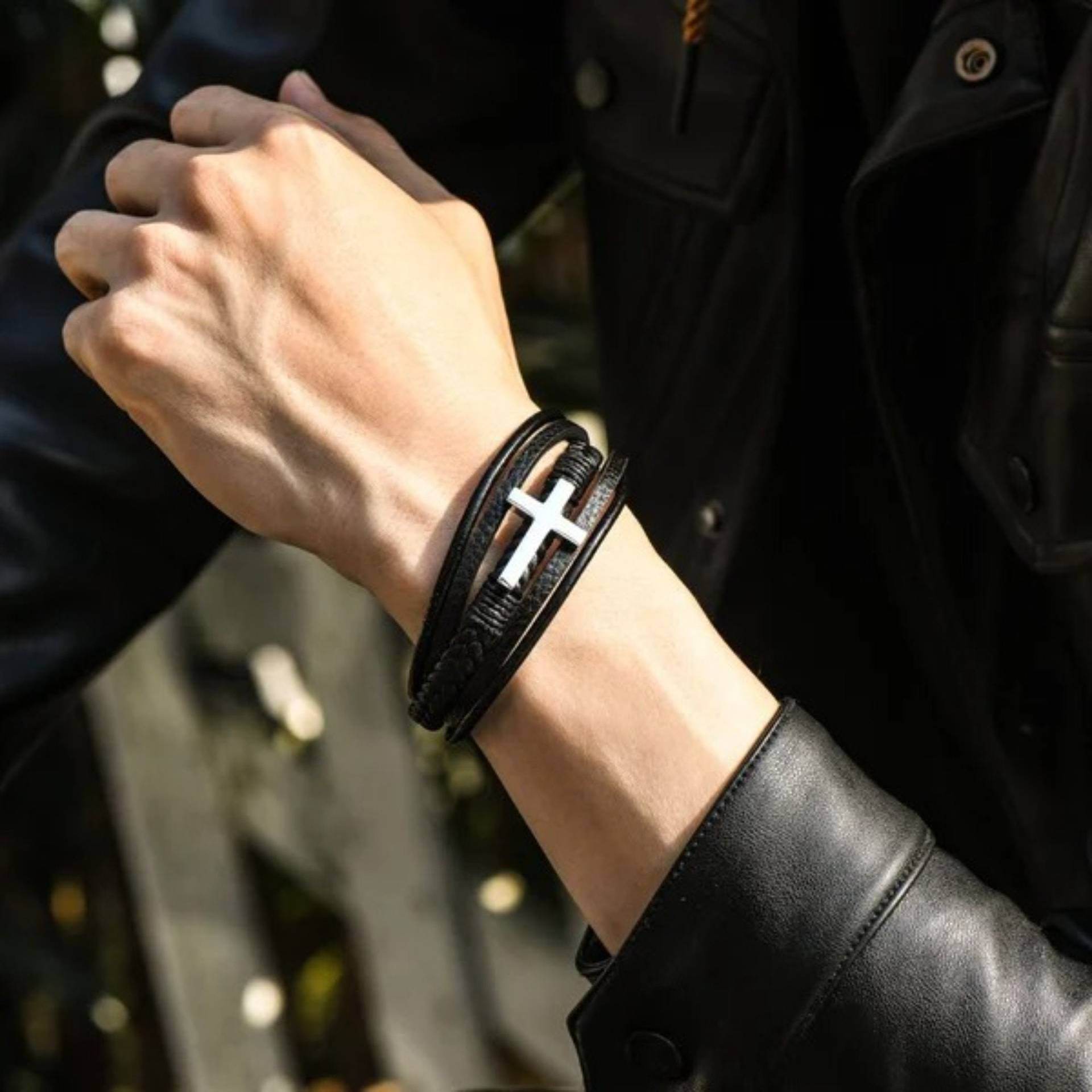 Mens Stainless Steel Cross Fashion Bracelet - Mubimart