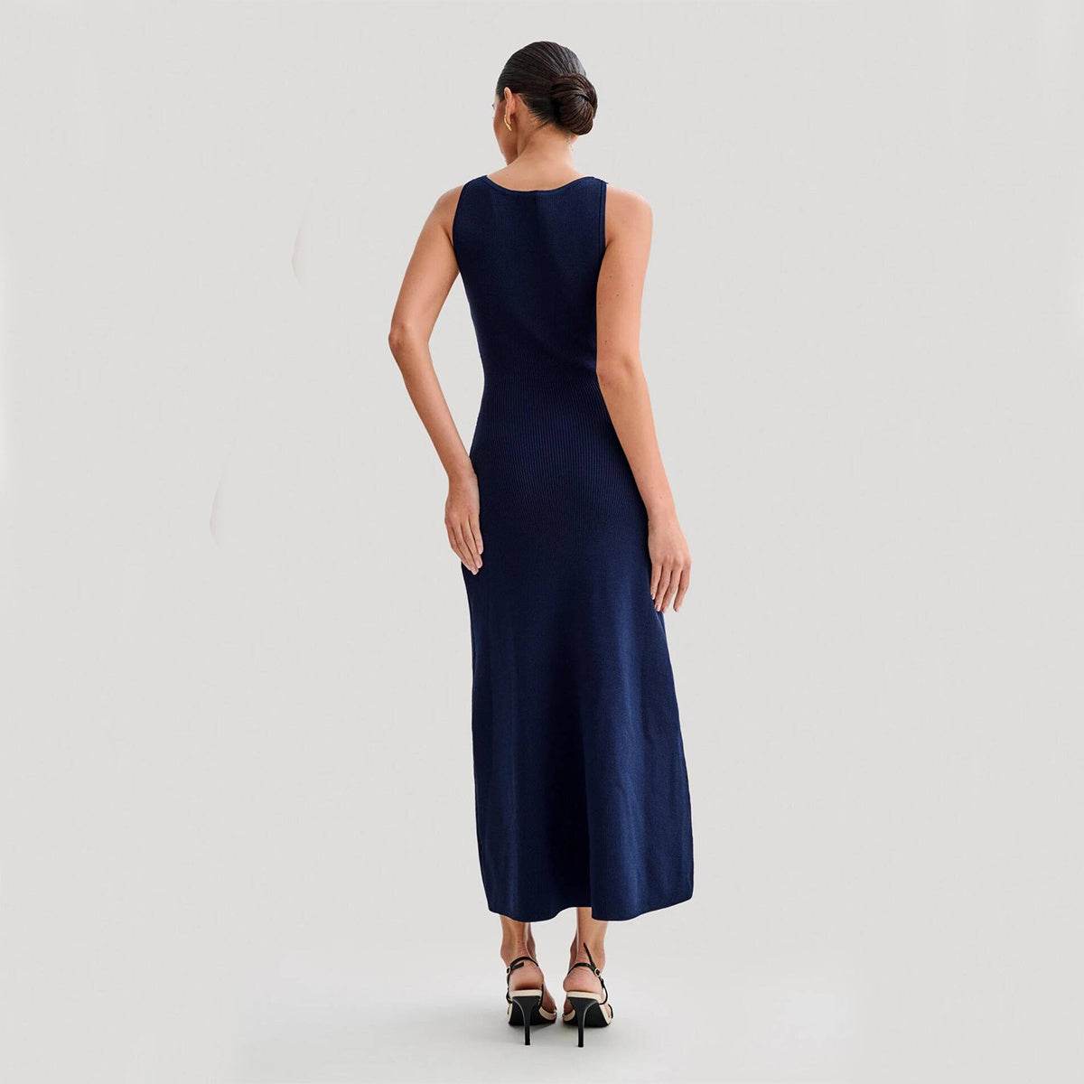 Elegant Knitted Sleeveless Dress With Single Breast Fashion Slim Round Neck Long Dresses Womens Clothing - Mubimart