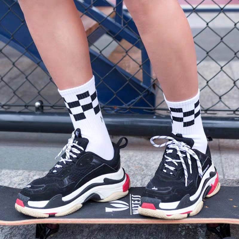 Trendy Pure Cotton Mid-calf Length Socks High-top Skateboard Basketball Socks Fashion Striped Athletic Socks - Mubimart