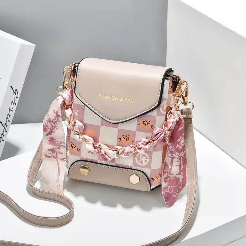 New Popular Fashion Foreign Style Messenger Satchel - Mubimart