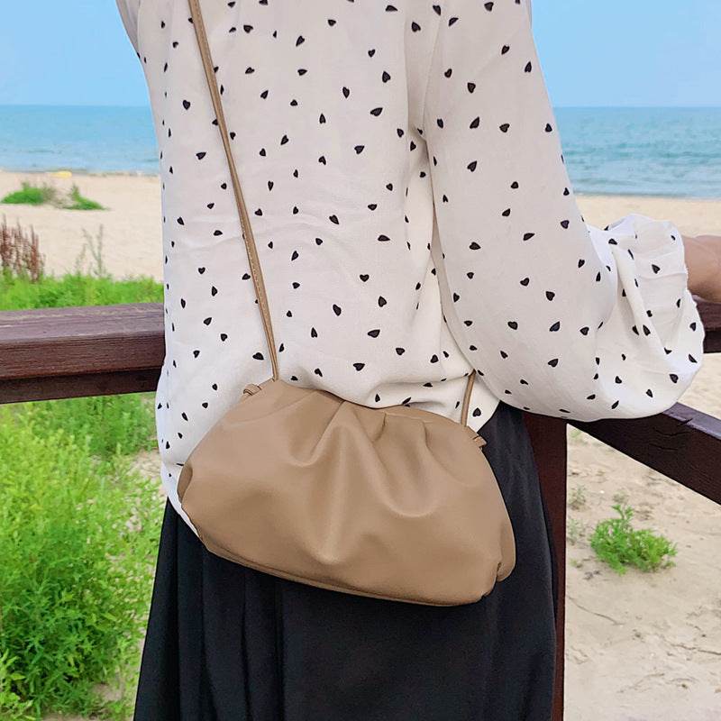 Women Simple Dumplings Messenger Bag - Mubimart