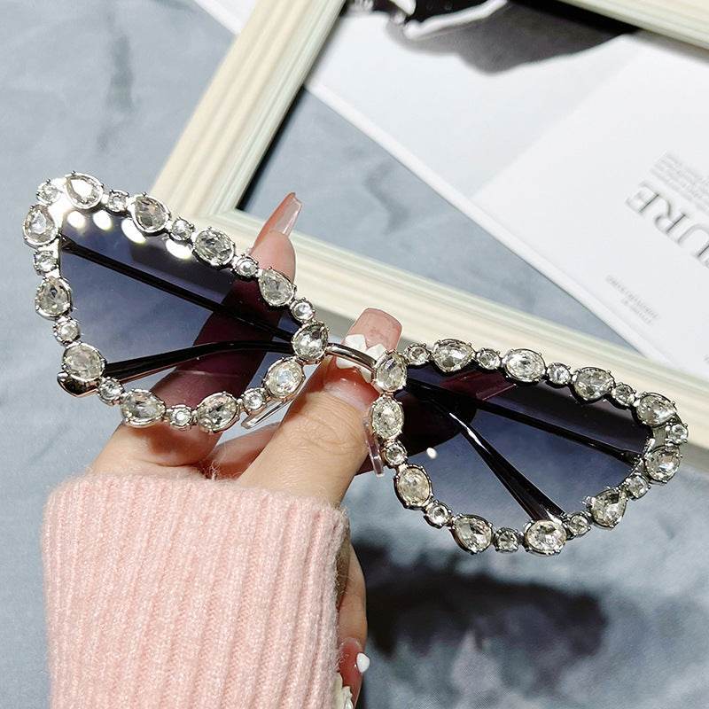 Women's New Cat-eye Sunglasses With Diamonds - Mubimart