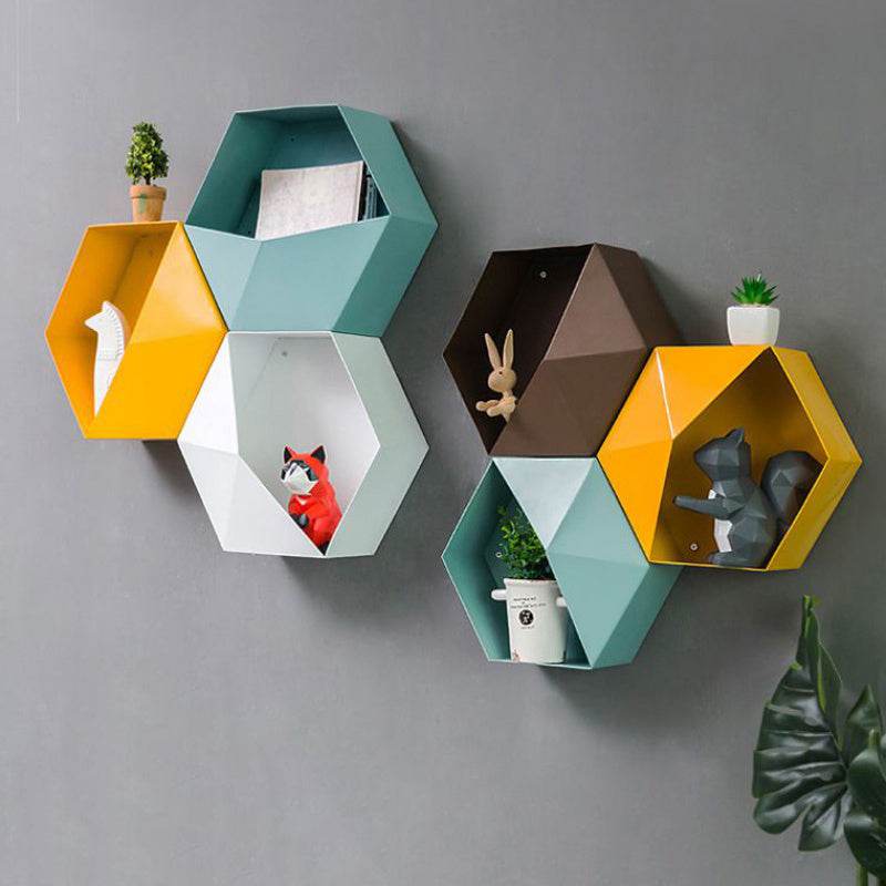 Hexagonal shelf - Mubimart