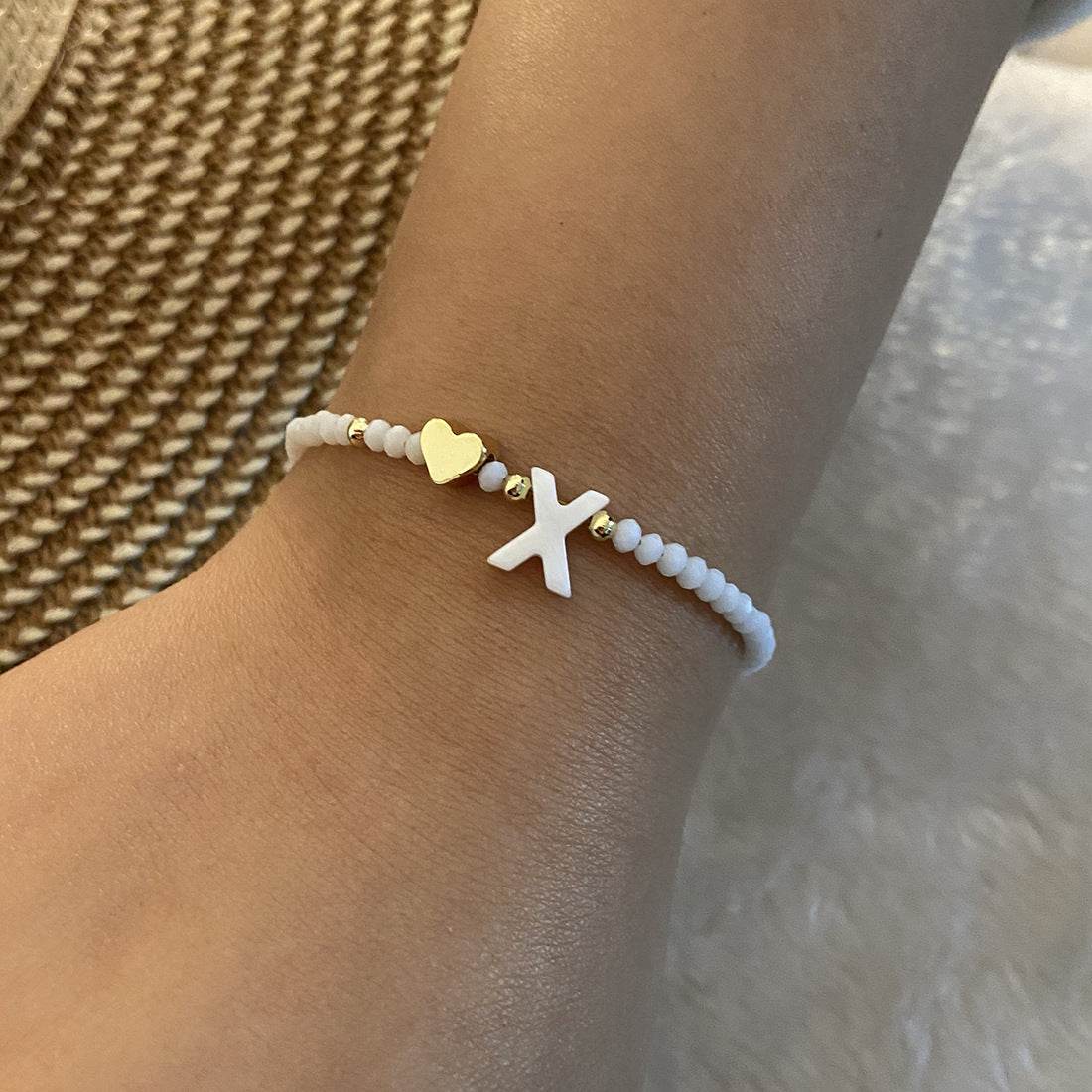 26 Letters White Shell Beaded Bracelet Women Metal Love Design Bracelet Jewelry - Mubimart