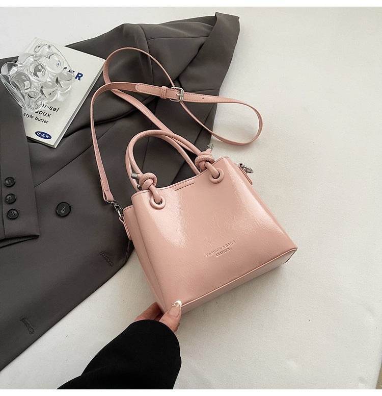 Women's Messenger Bag Fashion Portable One-shoulder Bucket Bag - Mubimart