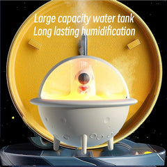 Astronaut Humidifier For Bedroom Mini Air Humidifier Space Planet Air Humidifier USB Electric Ultrasonic Cool Water Mist Aroma Diffuser With LED Light For Home Room Mini Humidifier - Mubimart - Mist Humidifiers 