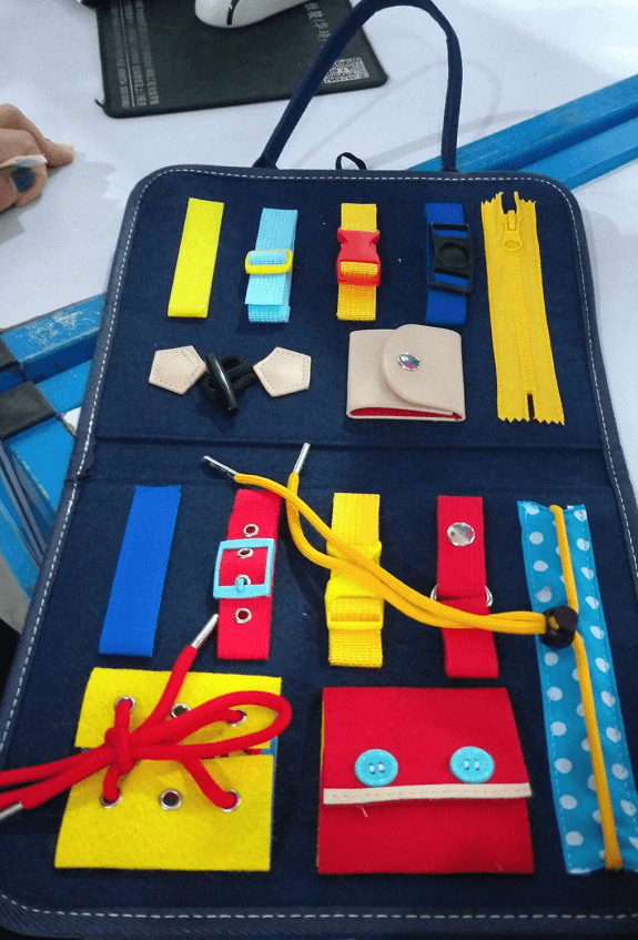 Baby learning dressing buckle zipper learning board - Mubimart