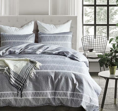 Bedding Three Sets Of Quilts And Sheets - Mubimart - Bedding Set 