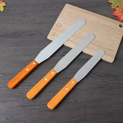 Cake spatula with wooden handle - Mubimart - Kitchen Spatulas 