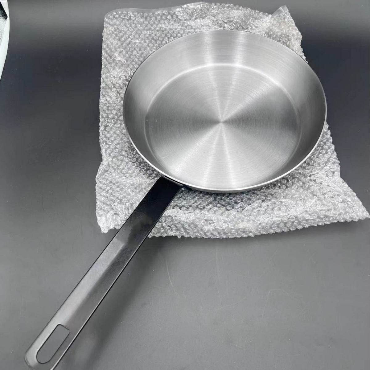Carbon Steel Fine Uncoated Physical Non-stick Iron Pan - Mubimart