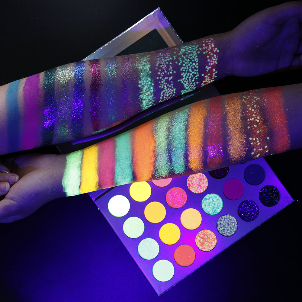 Glow Eyeshadow Stage - Mubimart -  