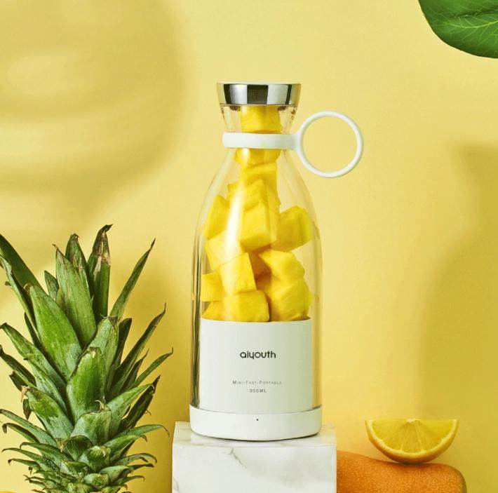 Handheld Small Electric Portable Mini Juicer - Mubimart