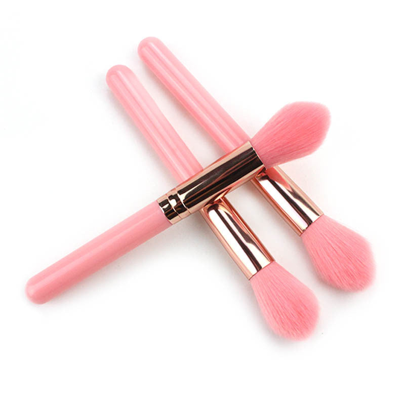 Highlight Brush Giveaway Makeup Brush - Mubimart -  