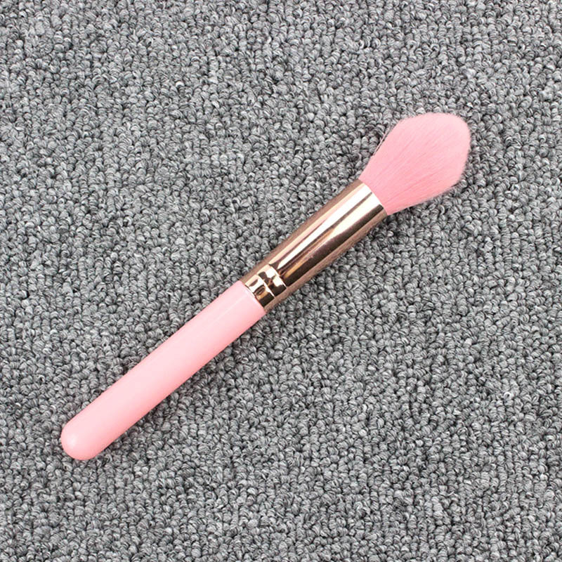 Highlight Brush Giveaway Makeup Brush - Mubimart -  