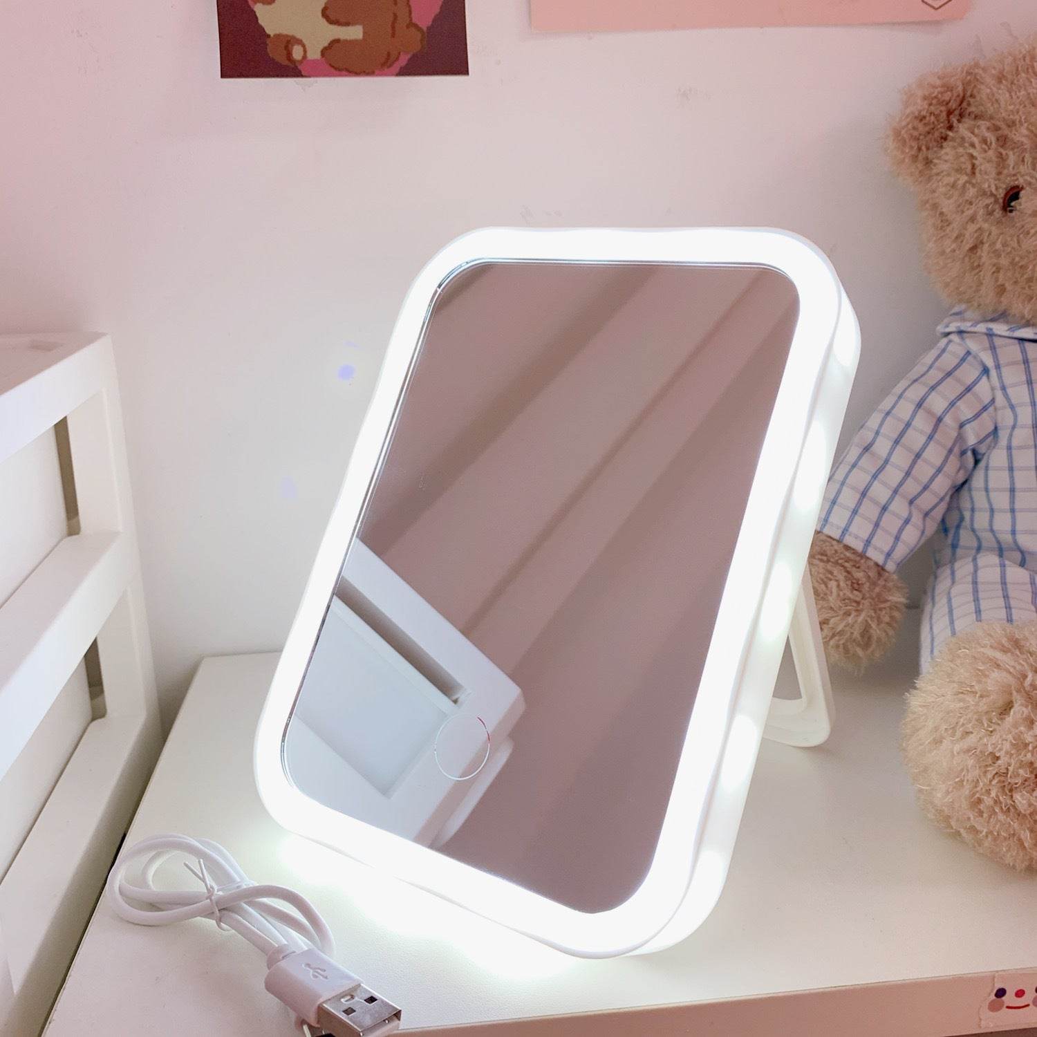 Japan Cute Desktop With Lighted Makeup Mirror - Mubimart