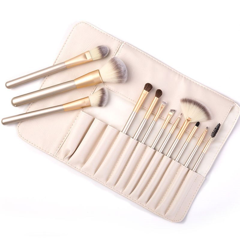 Makeup brush - Mubimart -  