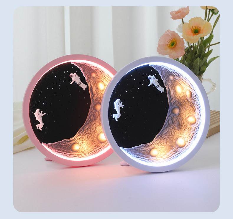 Moon Astronaut Wireless Bluetooth Speaker Home Decor - Mubimart