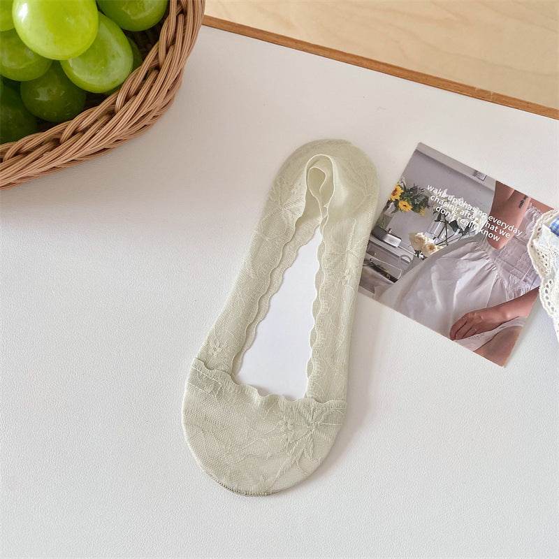 Maple Leaf Shallow Mouth Lace Invisible Terry Bottom Women's Low-cut Liners Socks - Mubimart