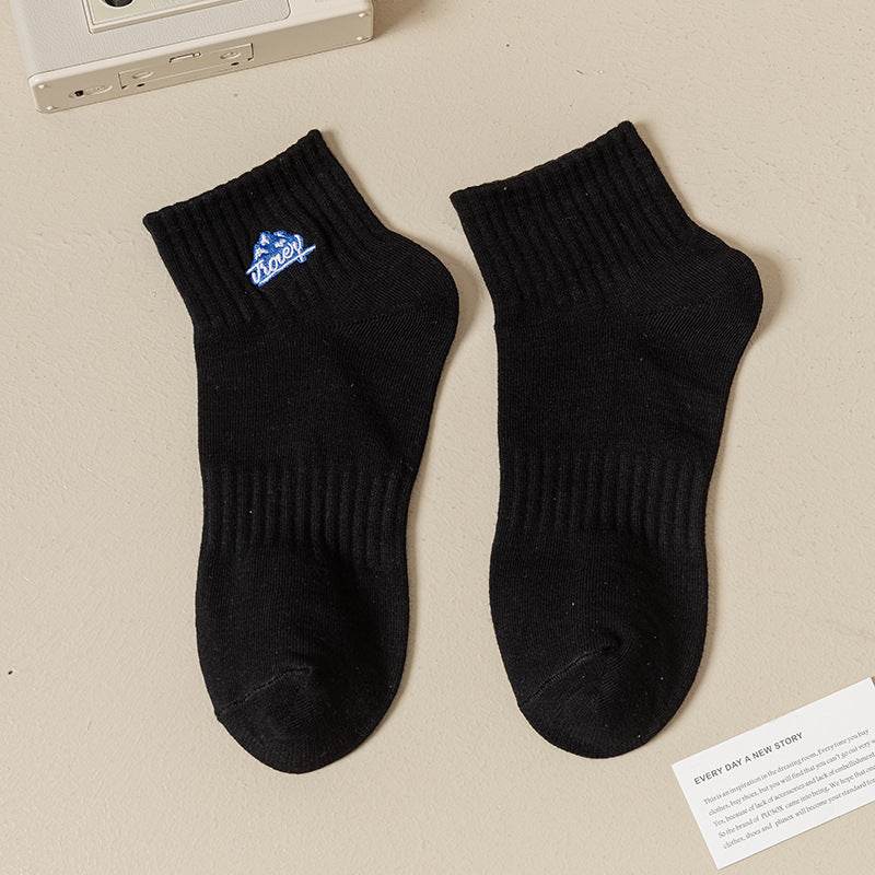 Black And White Embroidered Shark Pure Cotton Sweat Absorbing Athletic Socks - Mubimart