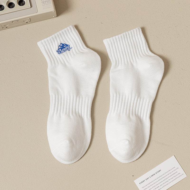 Black And White Embroidered Shark Pure Cotton Sweat Absorbing Athletic Socks - Mubimart