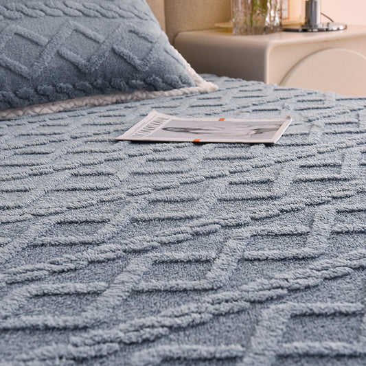 Fashion Personality Flannel Mattress Protective Cover
