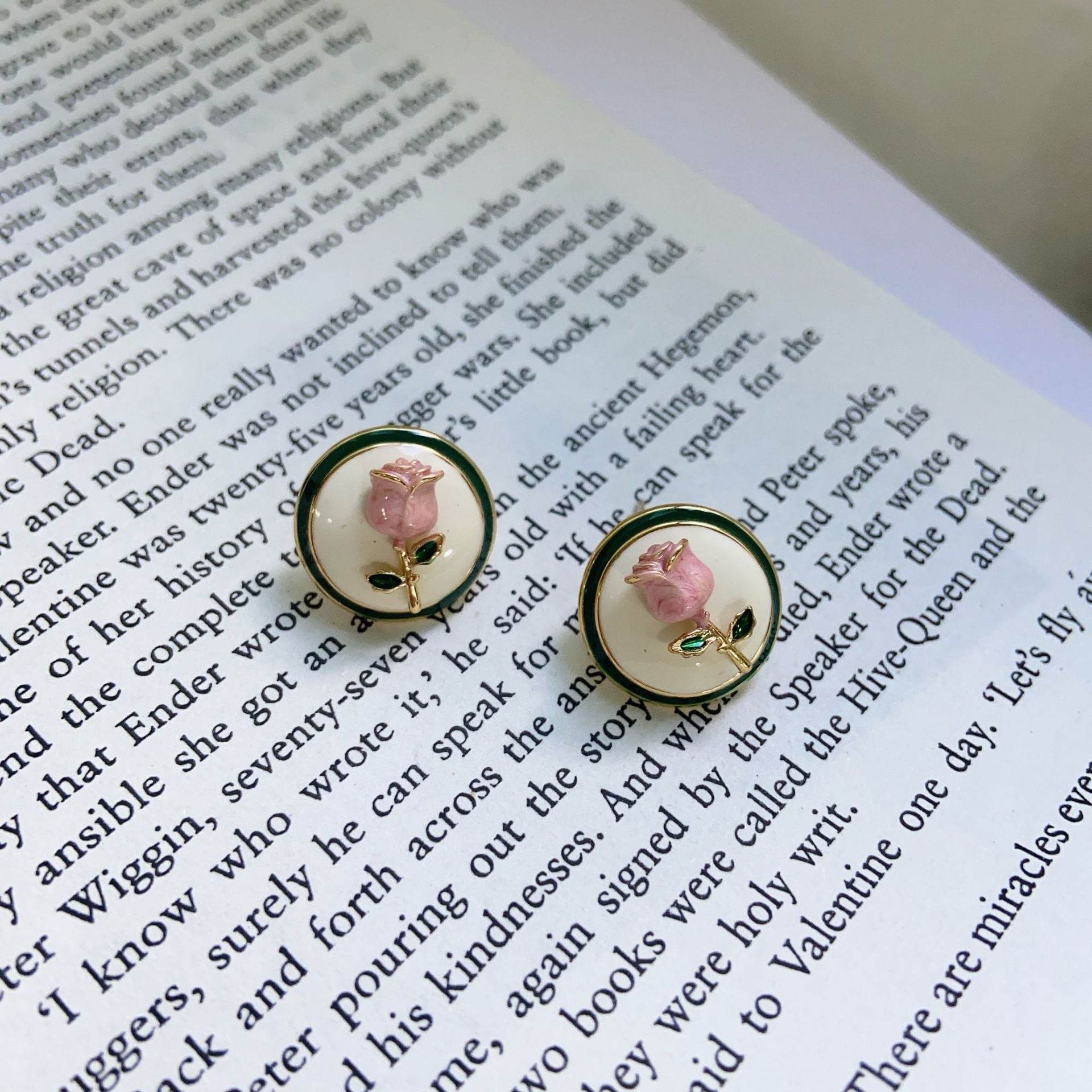 Vintage Rose Stud Earrings For Women Trendy Earrings - Mubimart