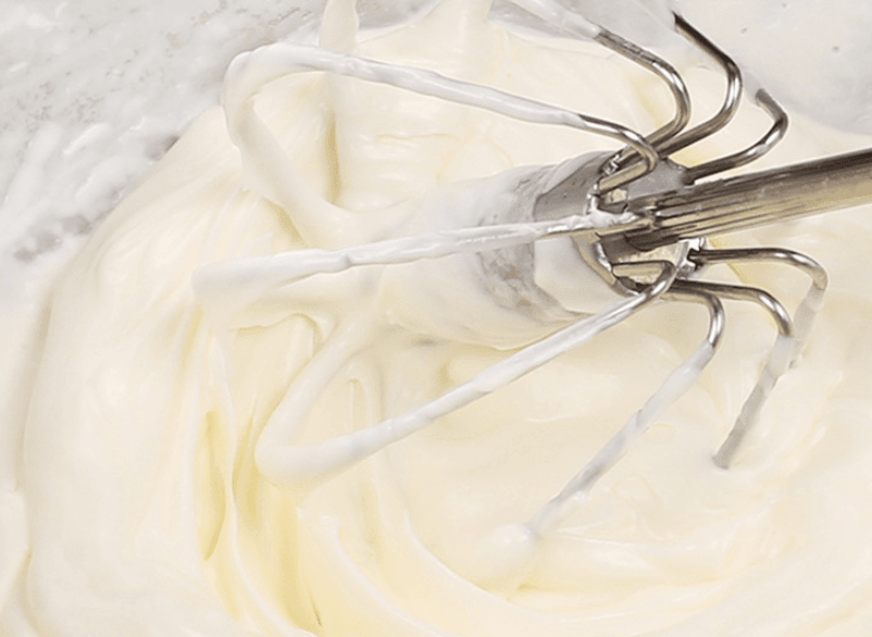 Semi-automatic Push Down Whisk - Mubimart