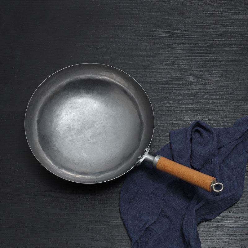 Silver White Handmade Iron Pan Old-fashioned Iron Pan Household Lightweight Carbon Steel Wok Uncoated Non-stick Pan - Mubimart