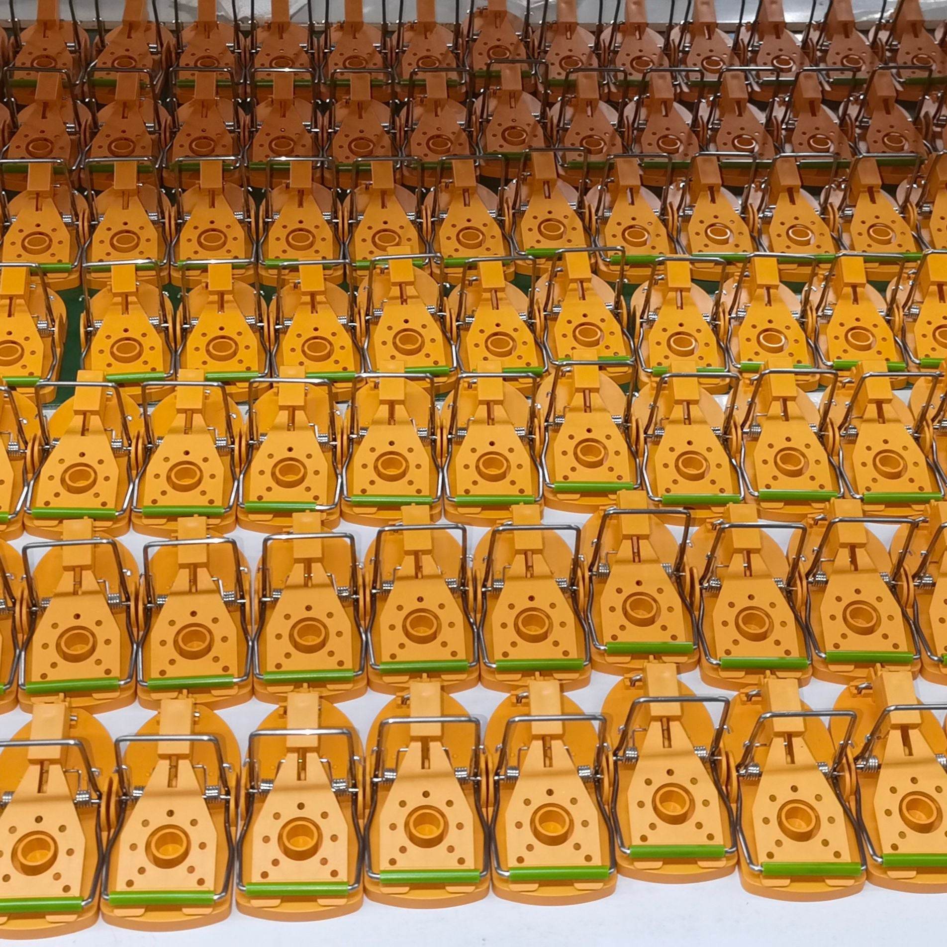 Small Color Plastic Mouse Trap Cage - Mubimart