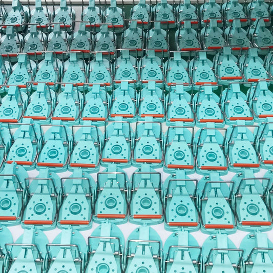 Small Color Plastic Mouse Trap Cage - Mubimart
