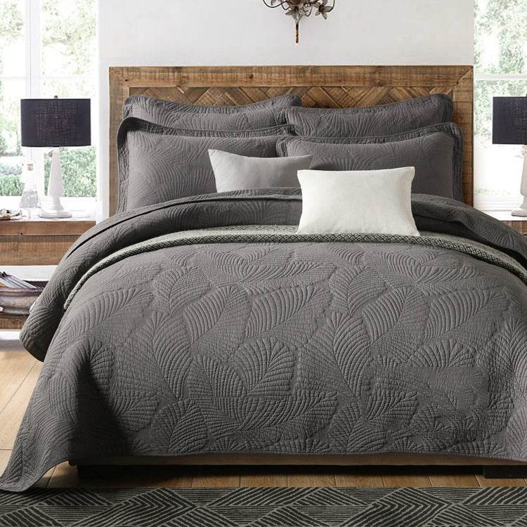 Three-piece bedding set - Mubimart