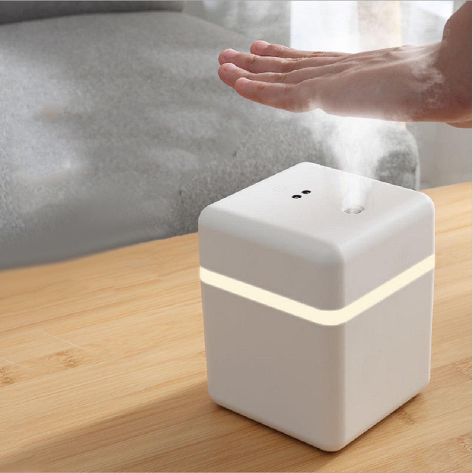 USB Mini Humidifier Household Silent Desktop 600ml Humidifier - Mubimart -  