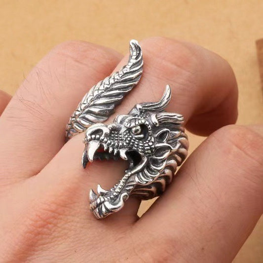 Dominierender Männer Wasserhahn Ring Retro