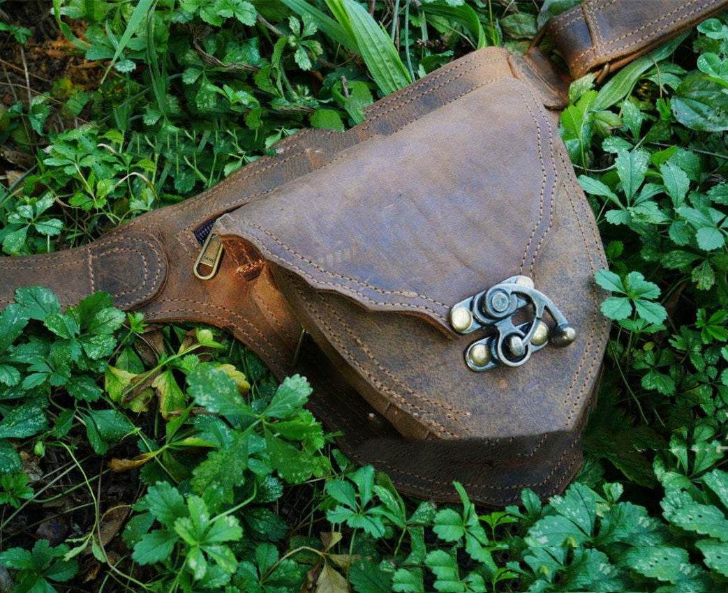 Medieval Steampunk Vintage Heart Belt Satchel - Mubimart