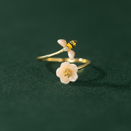 Silver Bee Shell Ring For Women