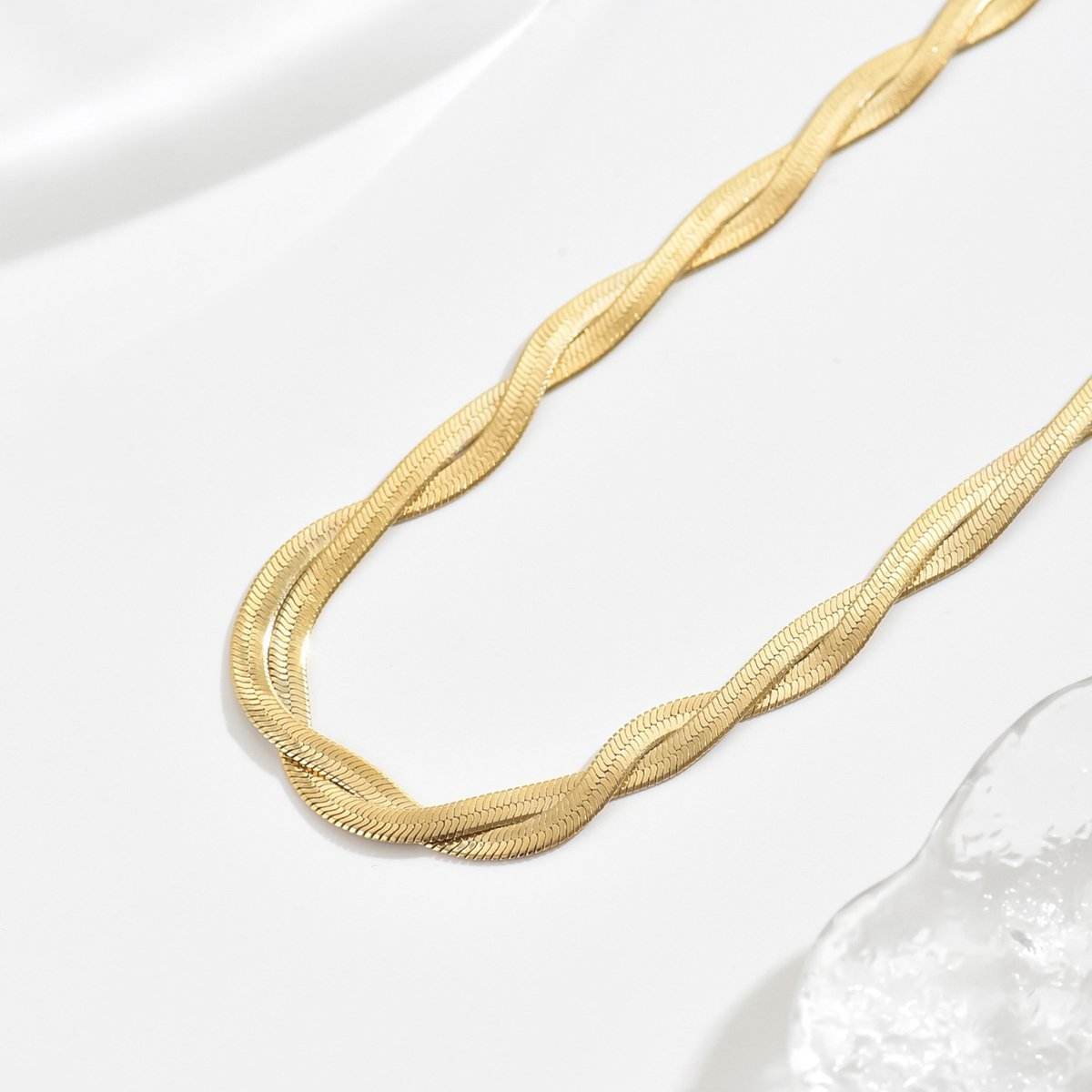 Elegant Gold-Tone Twisted Chain Choker Necklace For Women - Mubimart