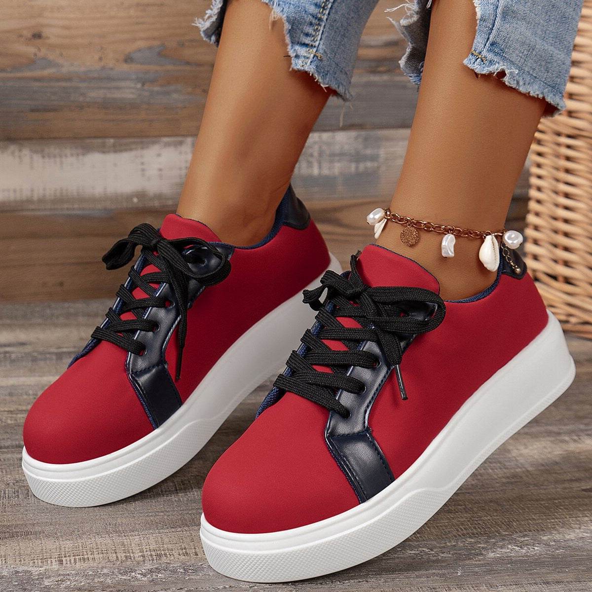 New Lace-up Flats Women Walking Sports Skateboard Shoes Retro Fashion Casual Sneakers - Mubimart