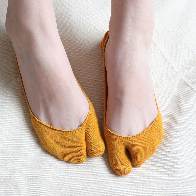 Two-toe Socks Split Toe Low Cut Women's Socks Anti-slip Invisible Socks - Mubimart - No show socks 