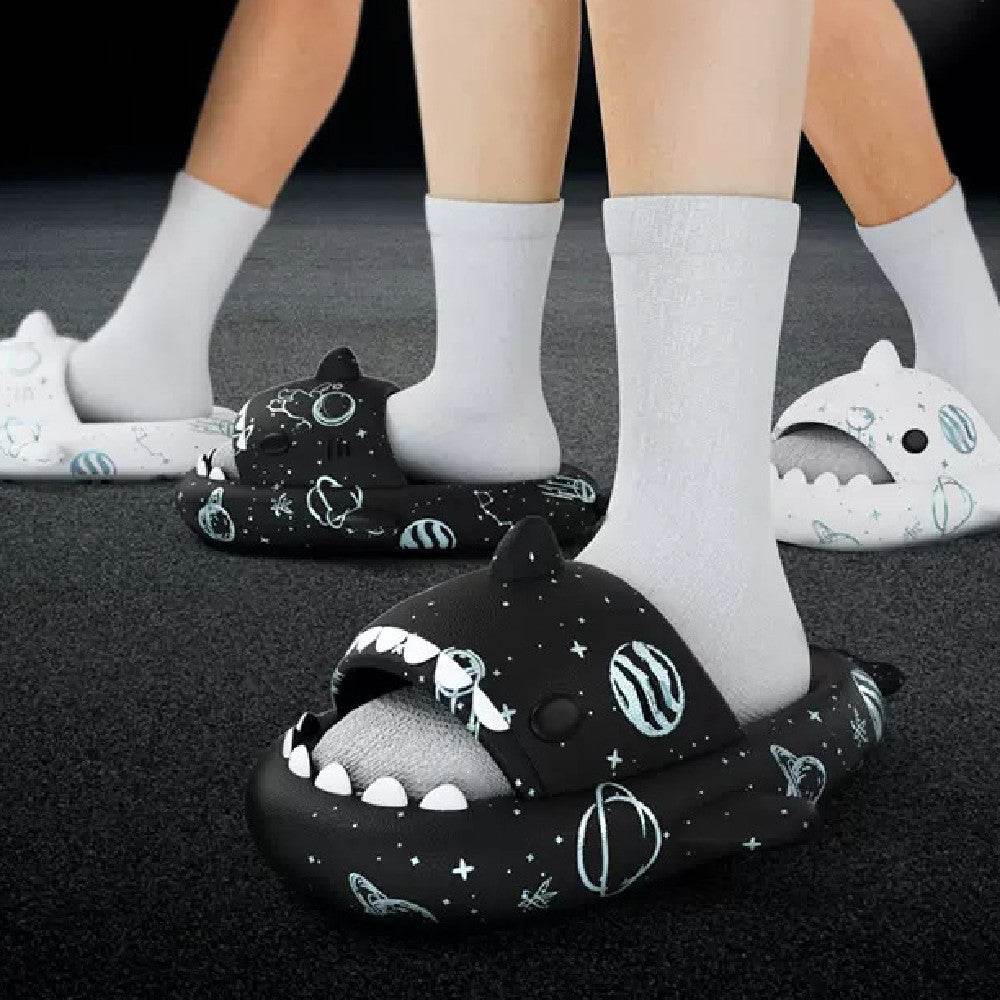 Women Wear Slippers Outside The Home - Mubimart