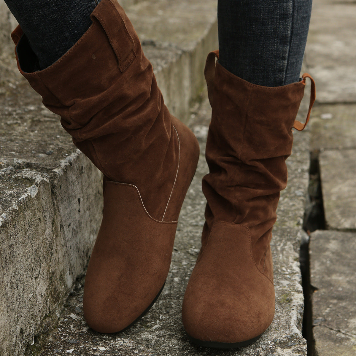 Ronde neus platte laarzen mode effen kleur suède halfhoge laarzen winter warme schoenen voor vrouwen