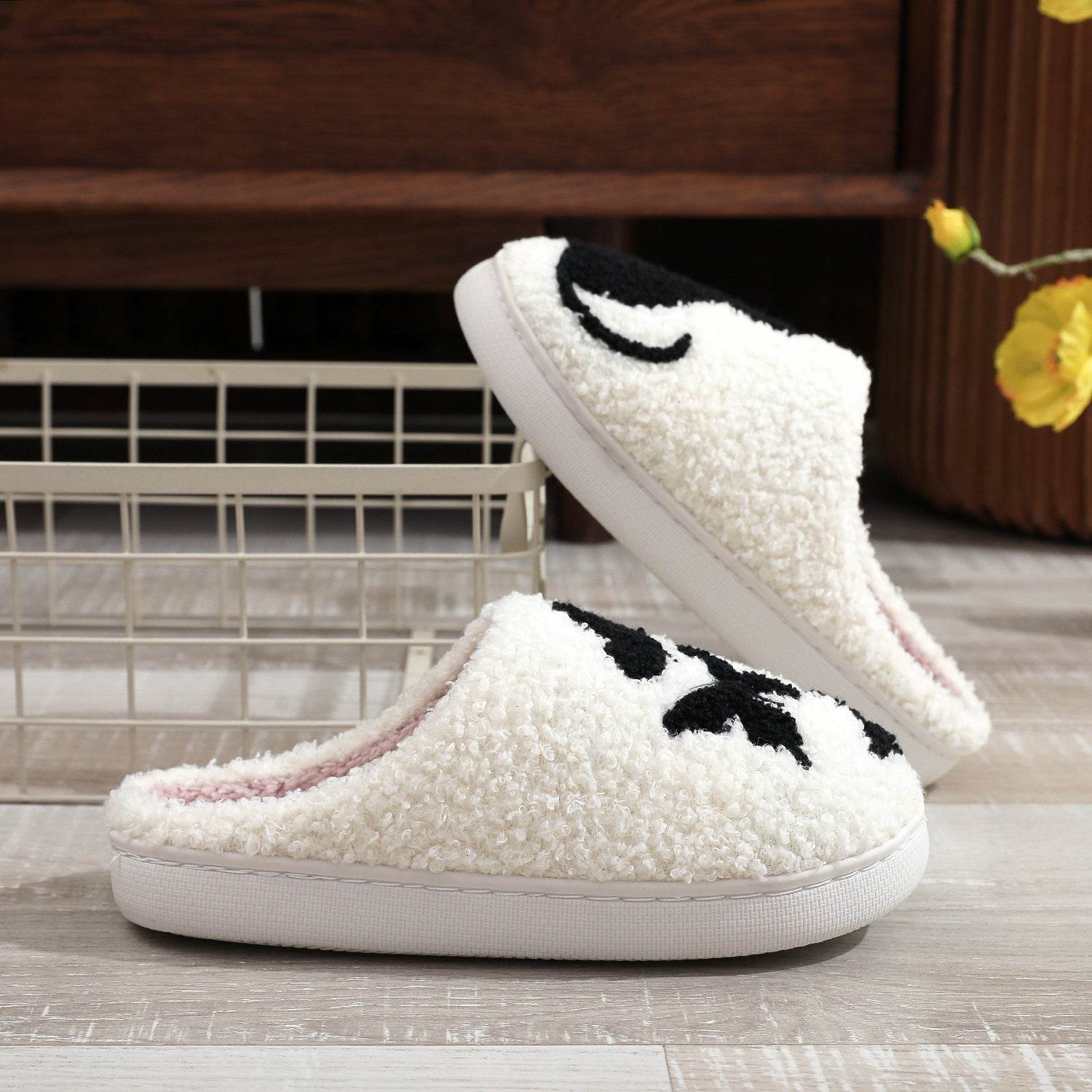 Embroidery Cotton Slippers Home Winter Comfortable Woolen Slipper - Mubimart