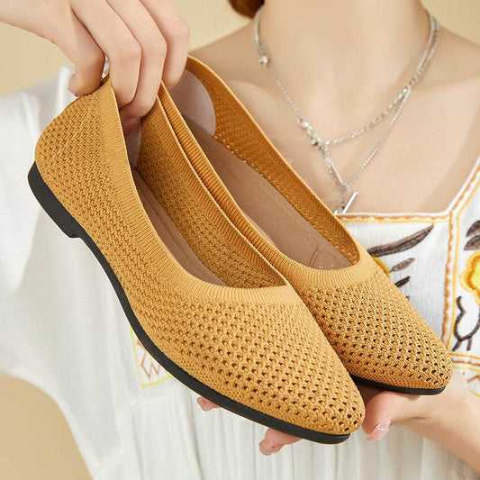 Solid Color Pointed Toe Flat Bottom Flat Heel Soft Bottom Pumps - Mubimart