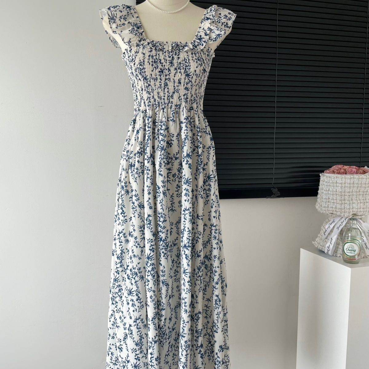 Blue Floral Slip Dress Flying Sleeve Vacation Dress - Mubimart