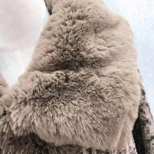 Women's Thick Fur Collar Plus Size Fringed Knitted Shawl Cape With Sleeves - Mubimart
