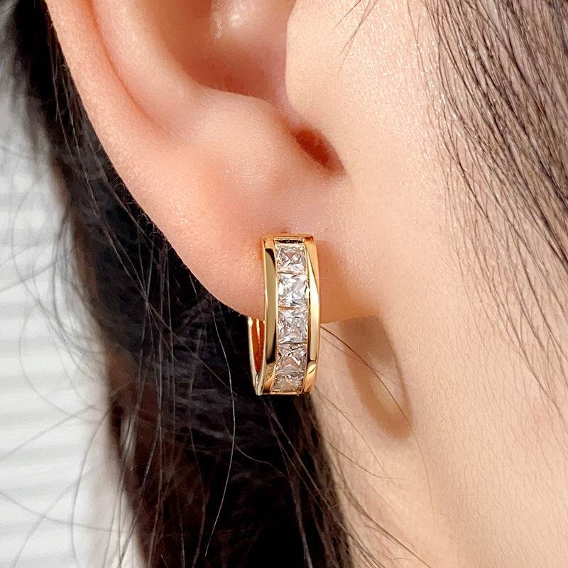 Temperament Wild Fashion Men And Women Square Simple Earrings - Mubimart