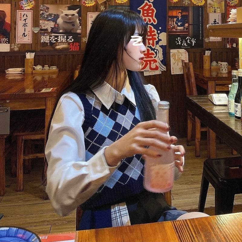 Outside Stacking To Wear Plaid Sweater Vest - Mubimart